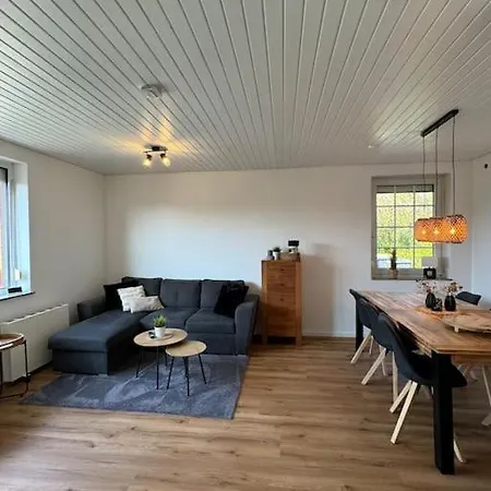 Krabbenbude - Modern Und Fusslaeufig Zum Apartment *