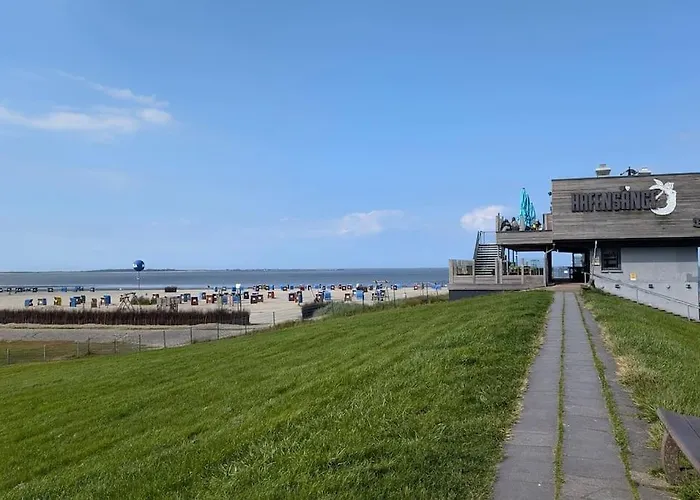 Krabbenbude - Modern Und Fusslaeufig Zum Dornum